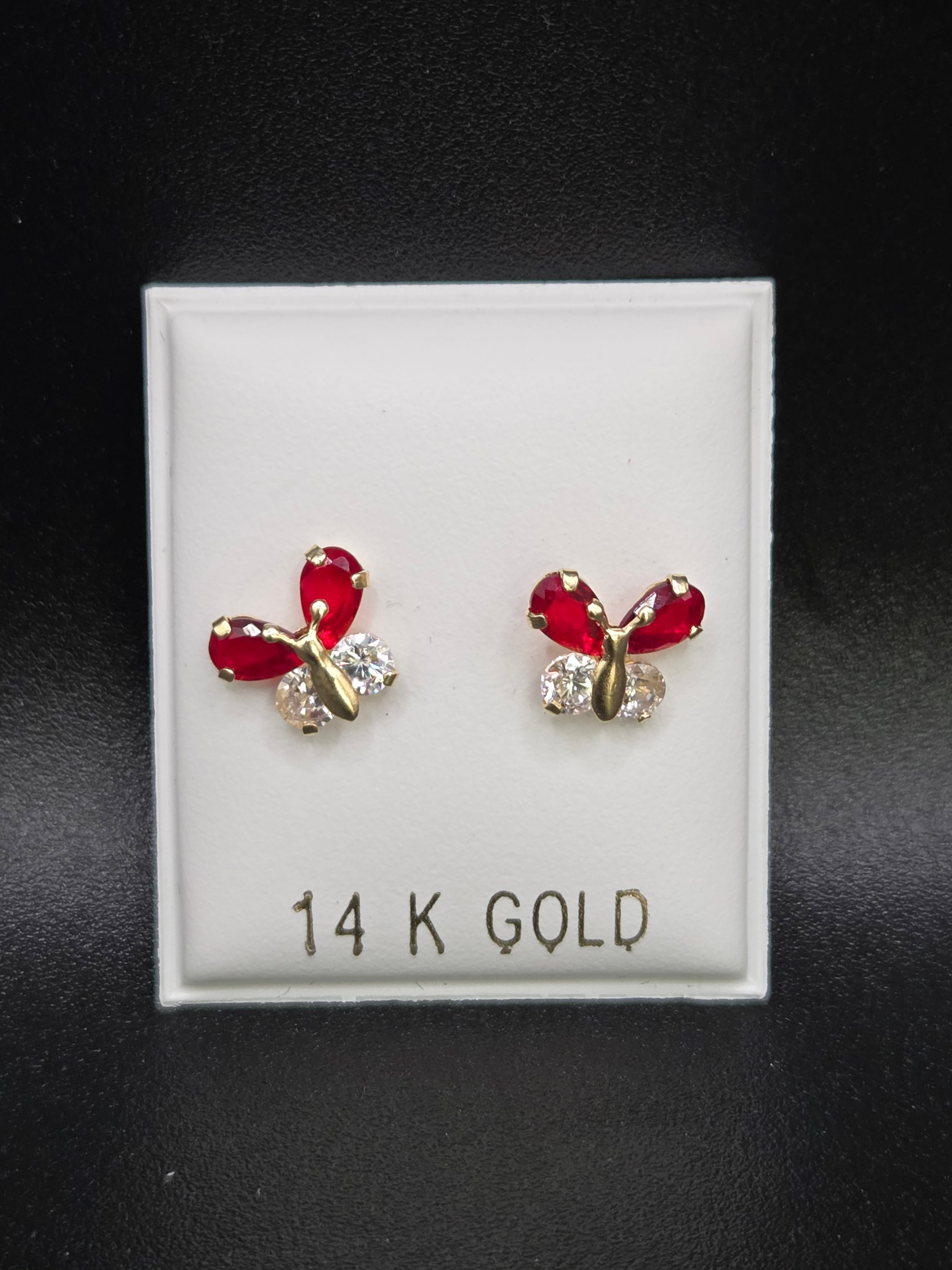 Aretes de cristales en estilo mariposa