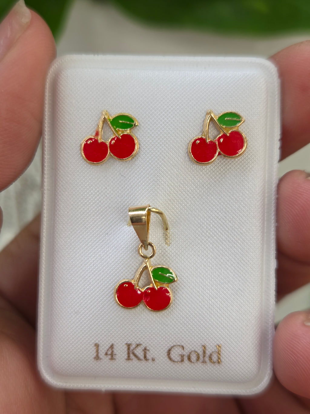 Set aretes y dije de cereza 14kt
