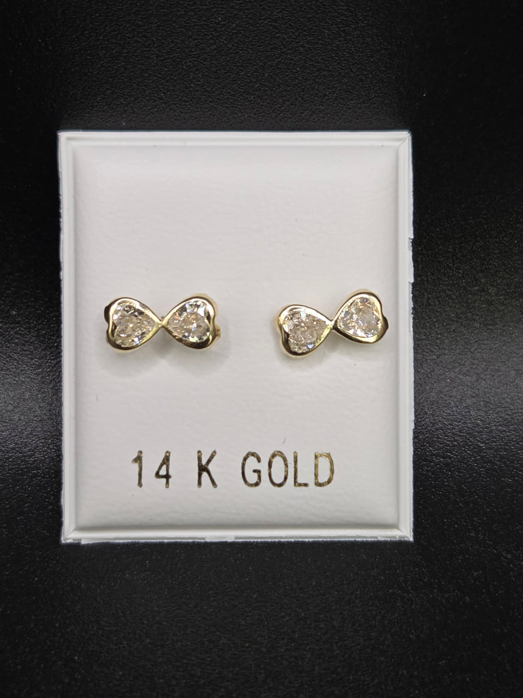 Aretes en estilo de moño