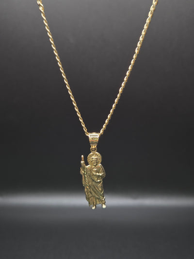 Cadena cubana con dije de San Judas