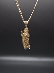 Cadena cubana con dije de San Judas