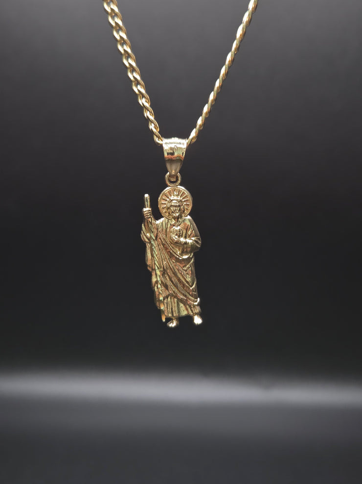 Cadena cubana con dije de San Judas